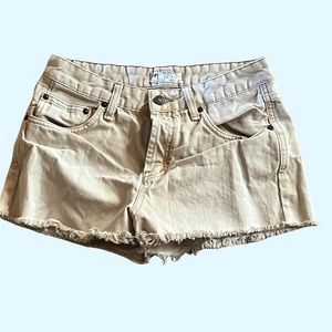 Free people beige shorts size 29”